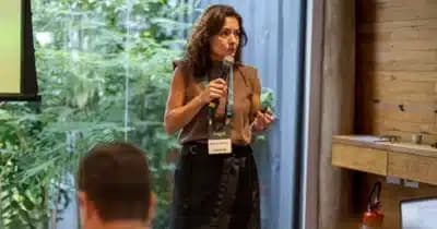 Imagem card com fundo